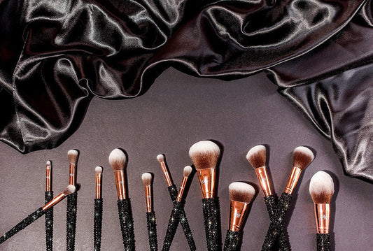 The Hidden Dangers of Unwashed Beauty Brushes